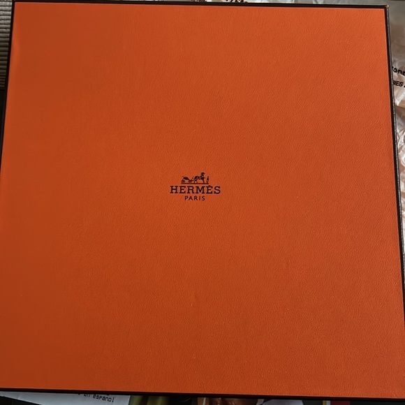 Hermès 100% Silk Scarf Selle D’Apparat Marocaine - Picture 11 of 12